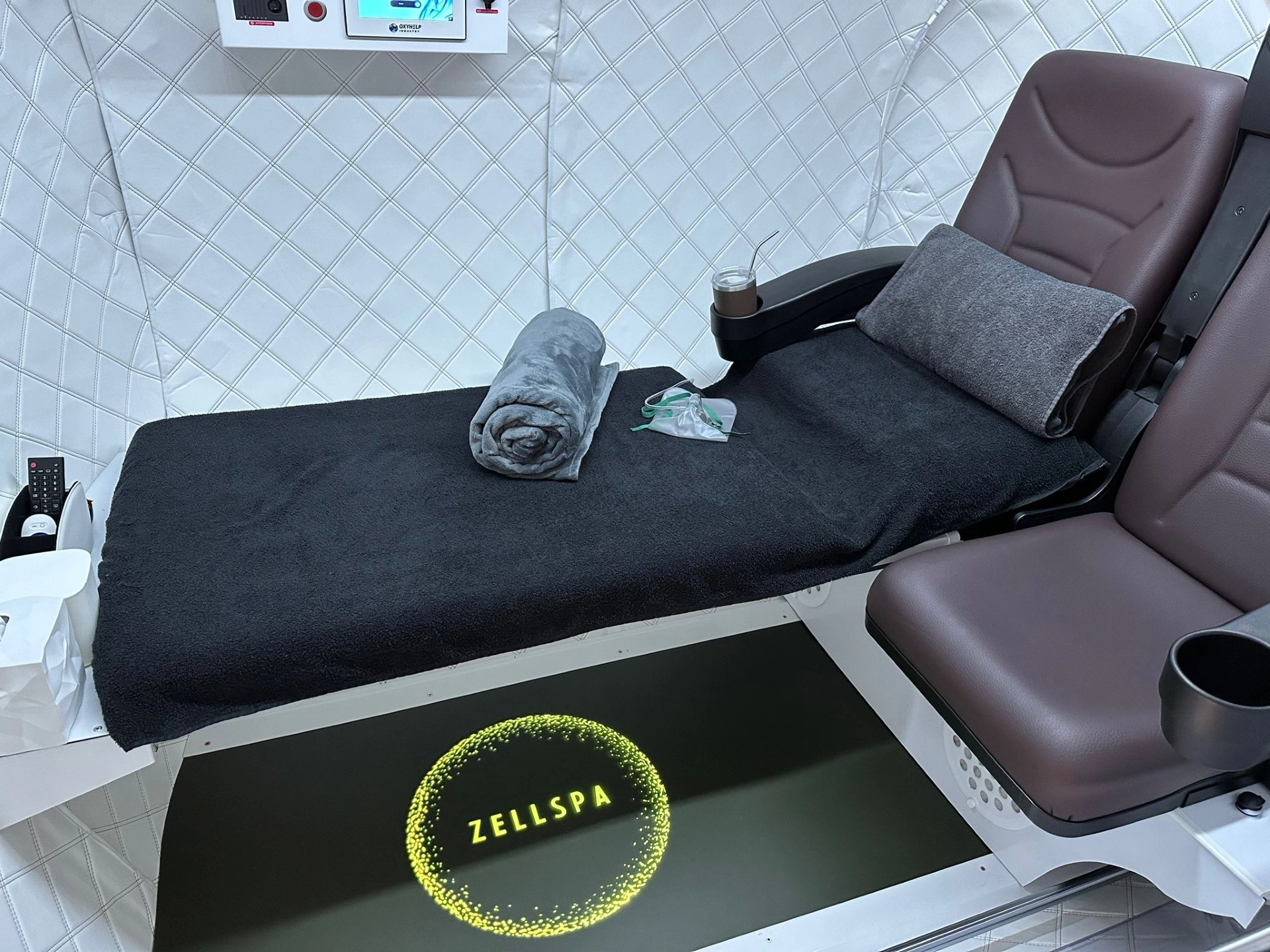Eingerichtete HBOT Kammer von Zellspa